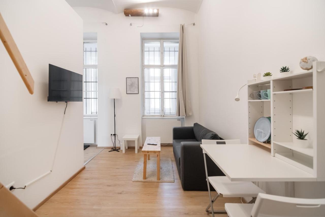 Klein, Aber Fein In Zentraler Ruhelage Apartment Wina Bagian luar foto